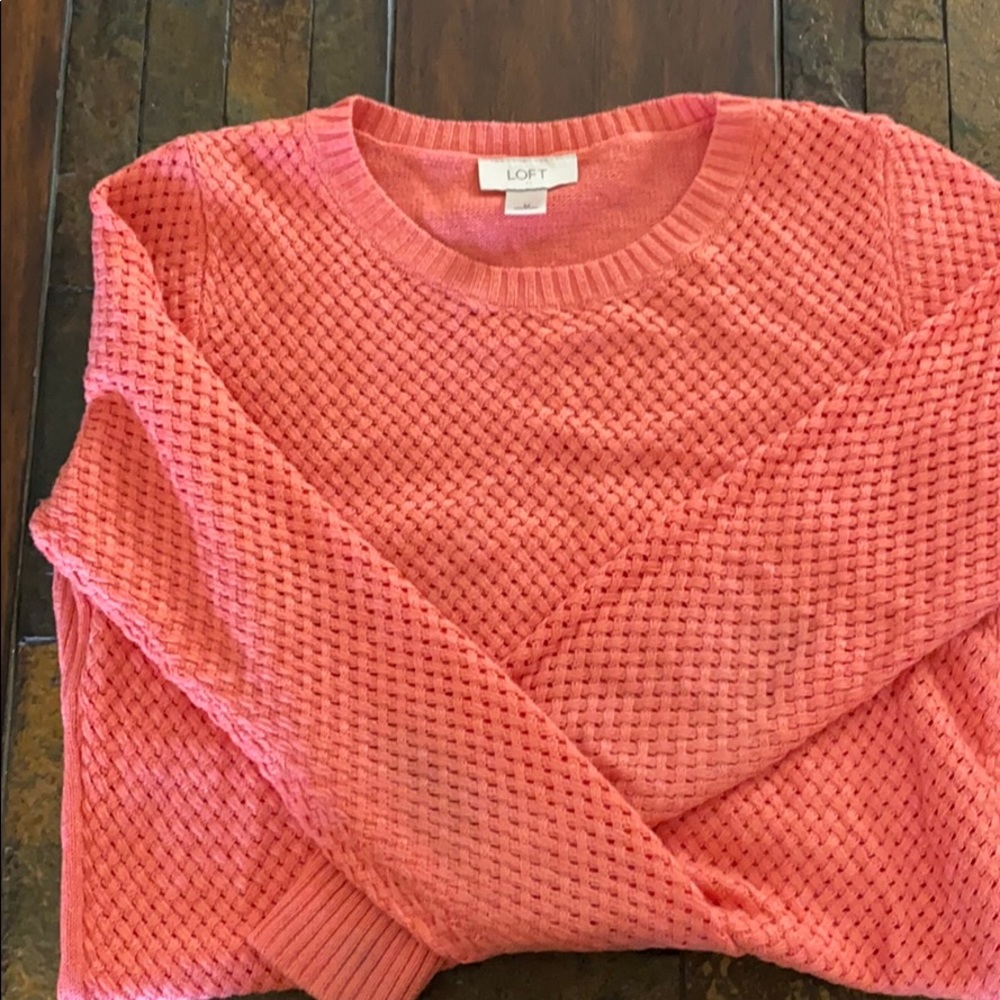 Lightweight sweater